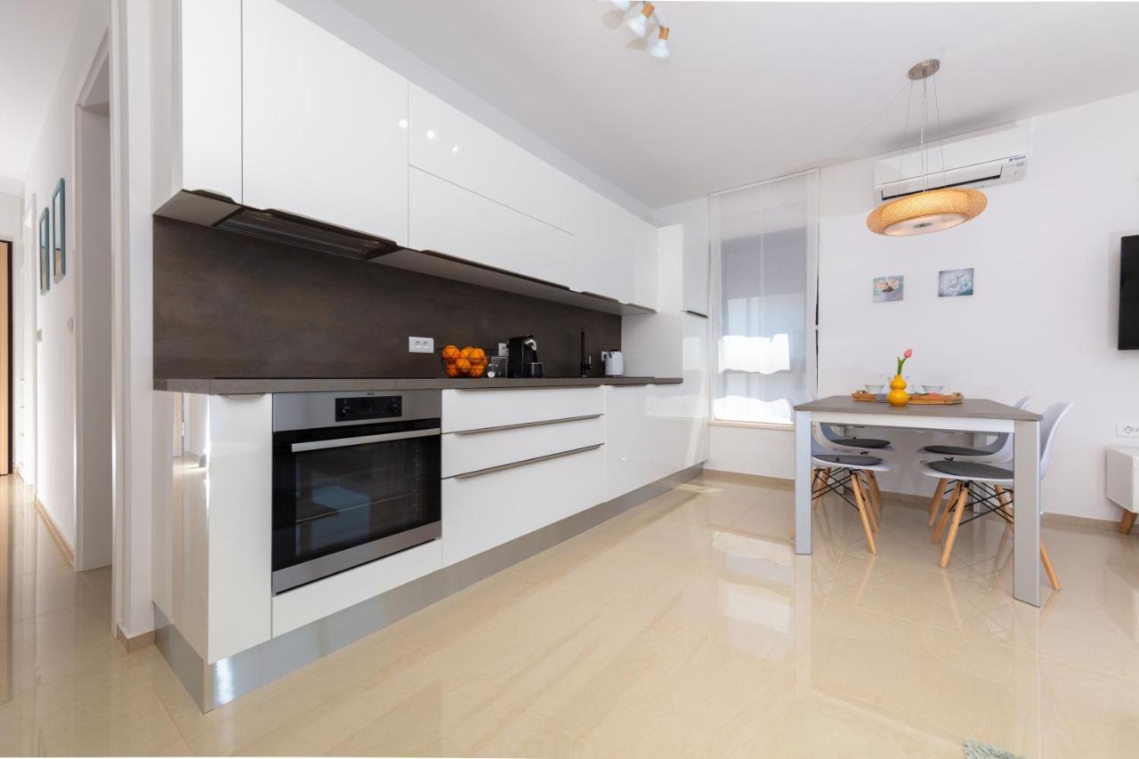 Ferienwohnung Tirkiz Banjole Exterior foto