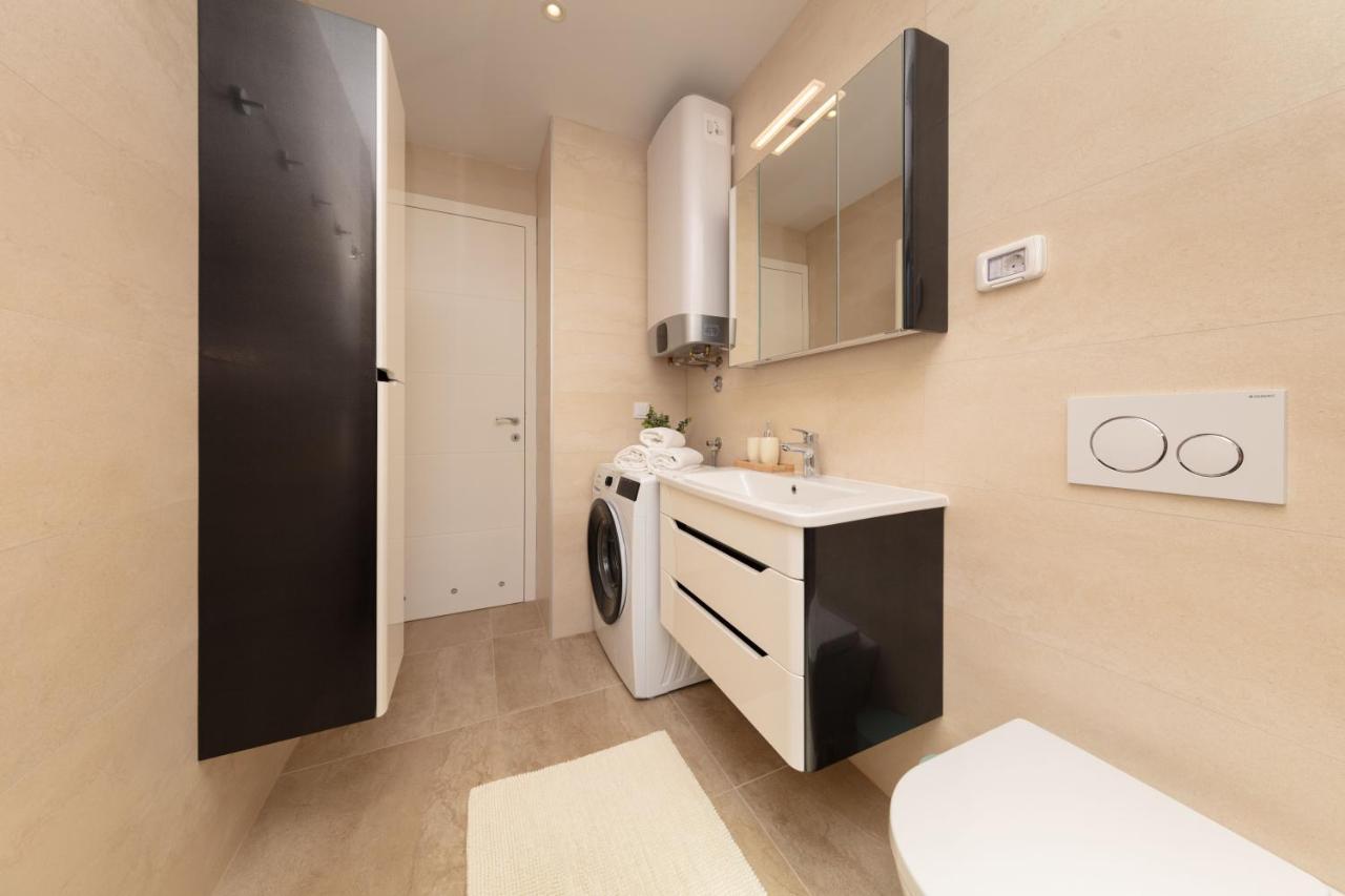 Ferienwohnung Tirkiz Banjole Exterior foto